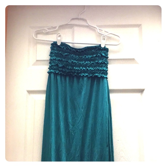 Xhilaration Dresses & Skirts - Green maxi dress/coverup, strapless!
